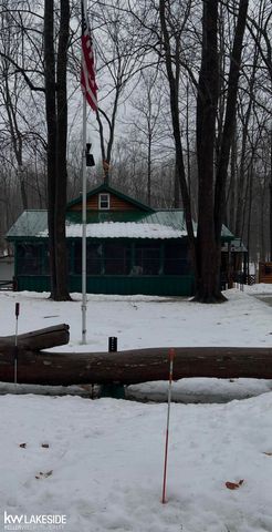 5293 Rose Street, Gladwin, MI 48624