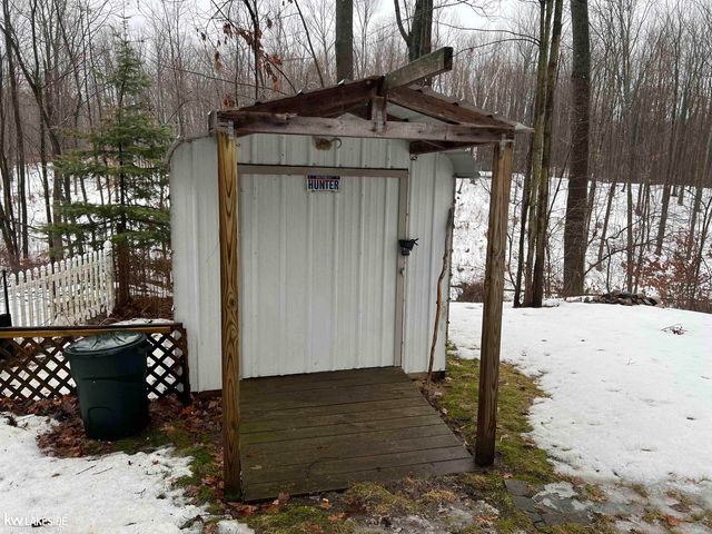 5293 Rose Street, Gladwin, MI 48624