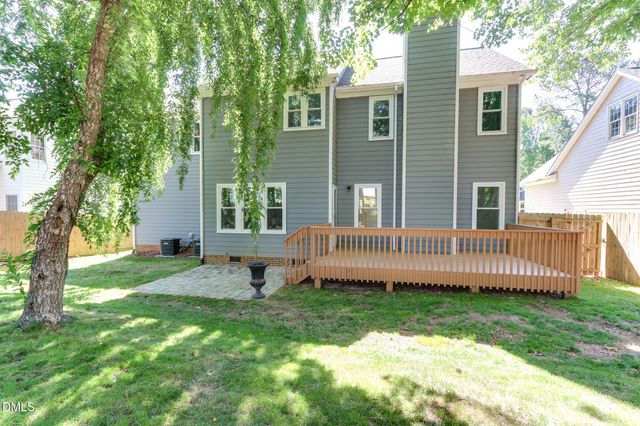 8805 Maplestead Drive, Raleigh, NC 27615