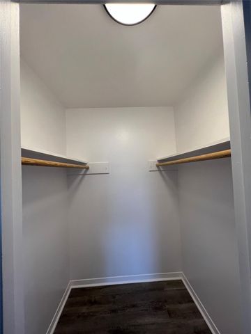 2306 Barton Village CIR, Austin, TX 78704