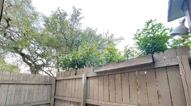 2306 Barton Village CIR, Austin, TX 78704