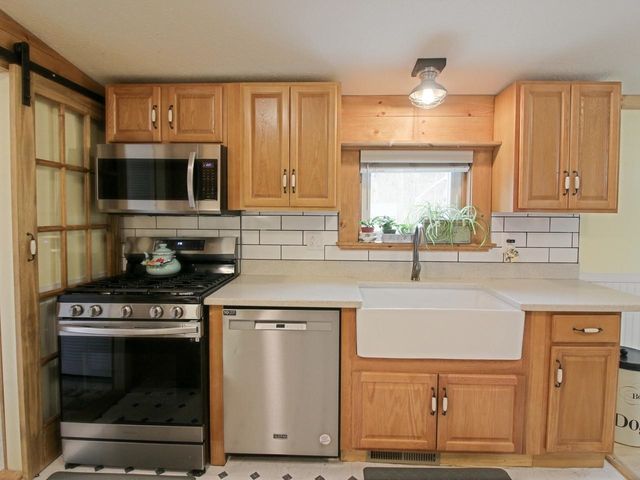 425 Taylor Street, Milton, VT 05468