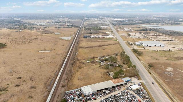 4260 E Highway 6 Highway, Alvin, TX 77511