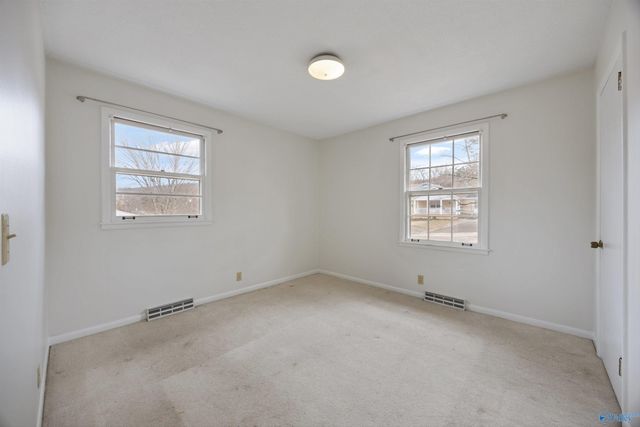 2107 Rodgers Drive NE, Huntsville, AL 35811