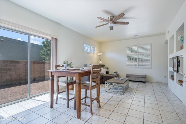 5383 N Willow Thicket Way, Tucson, AZ 85704