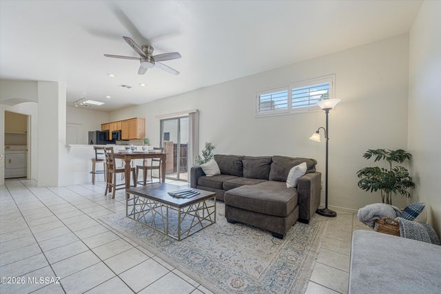 5383 N Willow Thicket Way, Tucson, AZ 85704