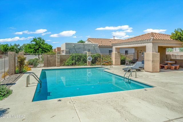 5383 N Willow Thicket Way, Tucson, AZ 85704