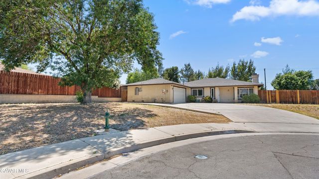 37819 Noble Court, Palmdale, CA 93552