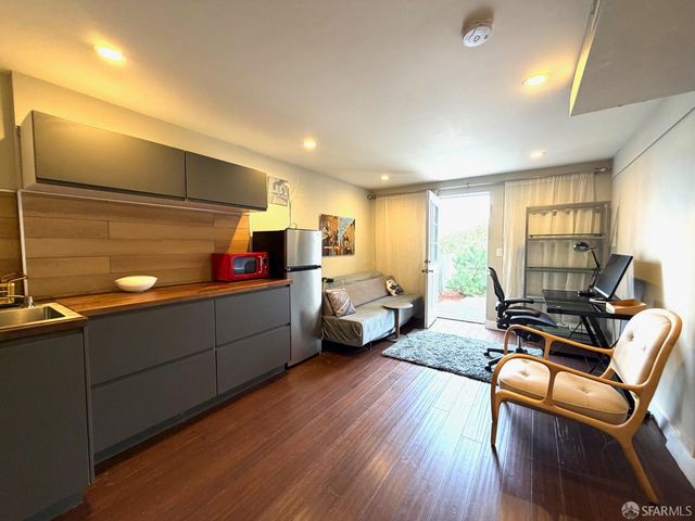 2422 Pacheco Street, San Francisco, CA 94116