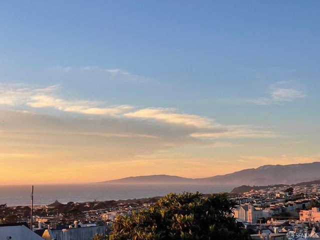 2422 Pacheco Street, San Francisco, CA 94116