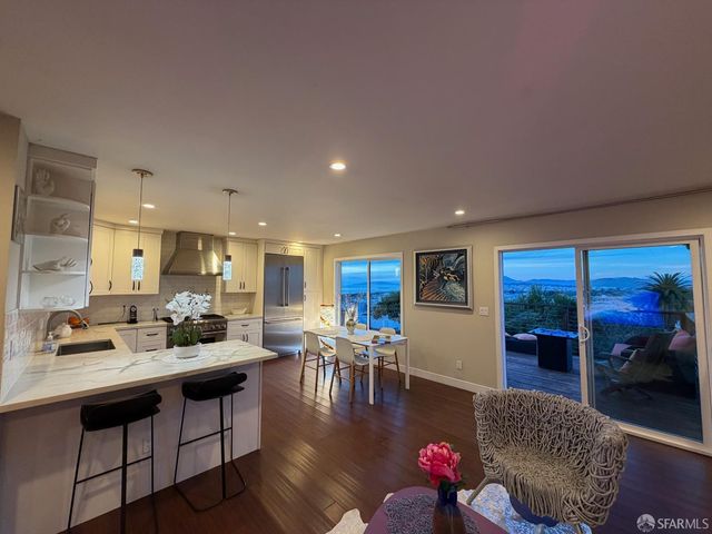 2422 Pacheco Street, San Francisco, CA 94116