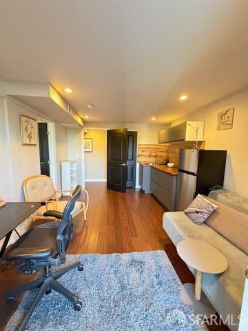 2422 Pacheco Street, San Francisco, CA 94116