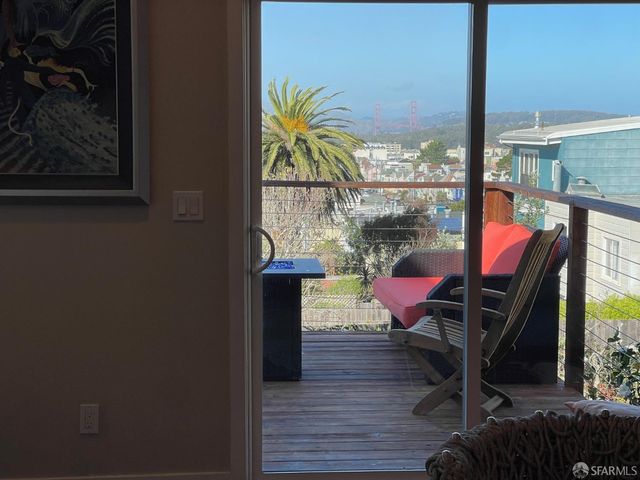 2422 Pacheco Street, San Francisco, CA 94116