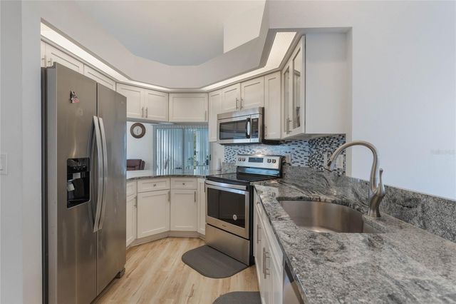 615 JUNIPER WAY, Tavares, FL 32778