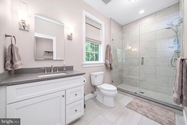 280 COUNTY LINE RD, Wayne, PA 19087