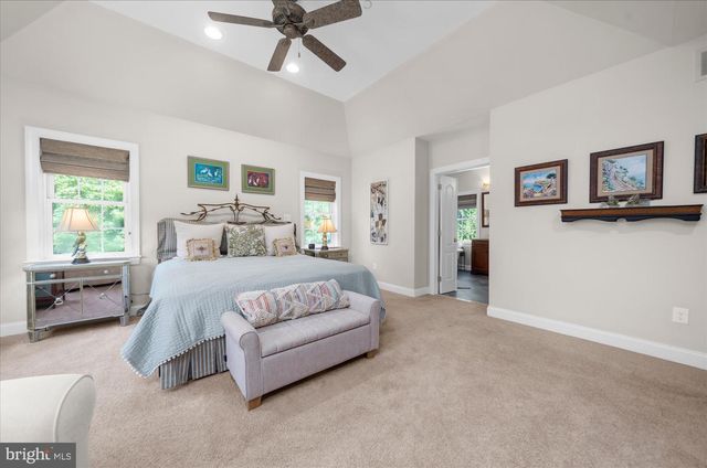 280 COUNTY LINE RD, Wayne, PA 19087