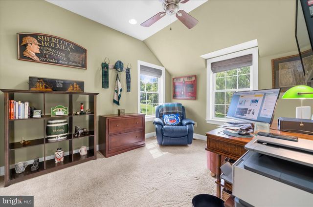280 COUNTY LINE RD, Wayne, PA 19087