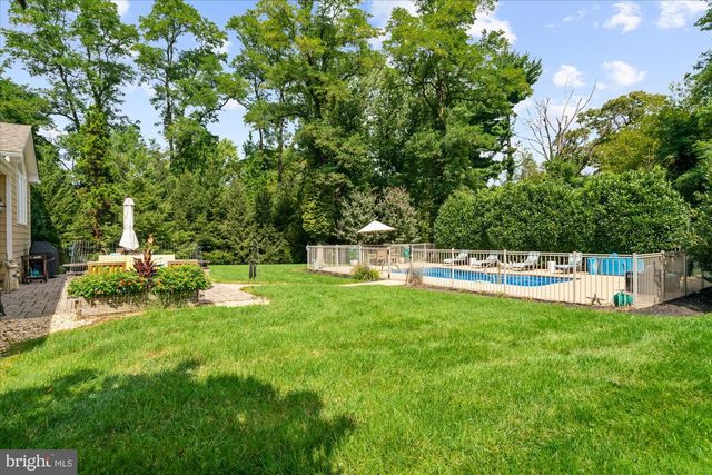 280 COUNTY LINE RD, Wayne, PA 19087