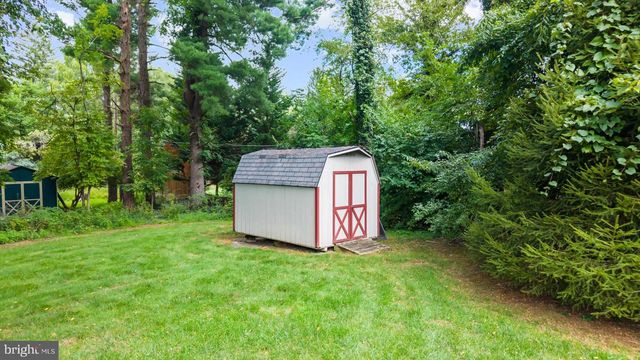 280 COUNTY LINE RD, Wayne, PA 19087