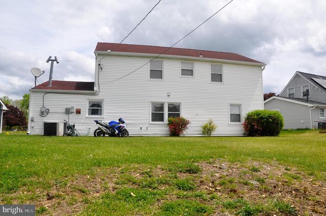 25 HUNTINGTON LN, Willingboro, NJ 08046