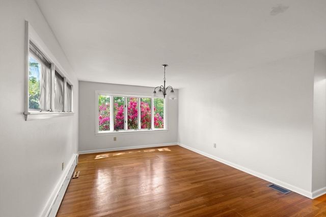 129 Elm Street, Kingston, MA 02364