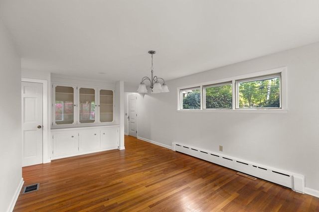 129 Elm Street, Kingston, MA 02364