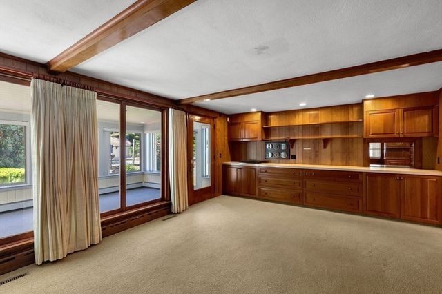 129 Elm Street, Kingston, MA 02364