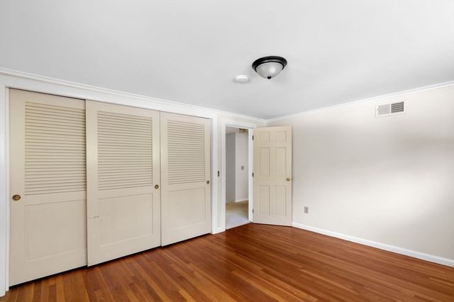 129 Elm Street, Kingston, MA 02364