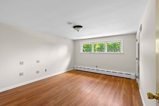 129 Elm Street, Kingston, MA 02364