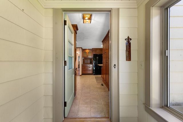 129 Elm Street, Kingston, MA 02364
