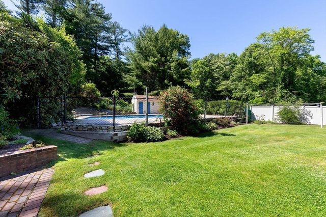 129 Elm Street, Kingston, MA 02364