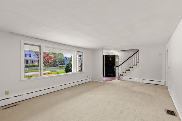 129 Elm Street, Kingston, MA 02364