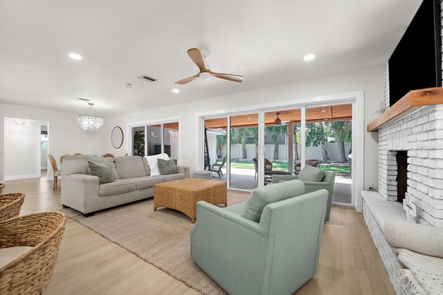 730 BAY ESPLANADE, Clearwater Beach, FL 33767