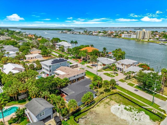 730 BAY ESPLANADE, Clearwater Beach, FL 33767