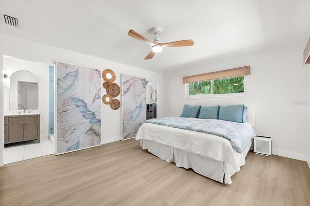 730 BAY ESPLANADE, Clearwater Beach, FL 33767