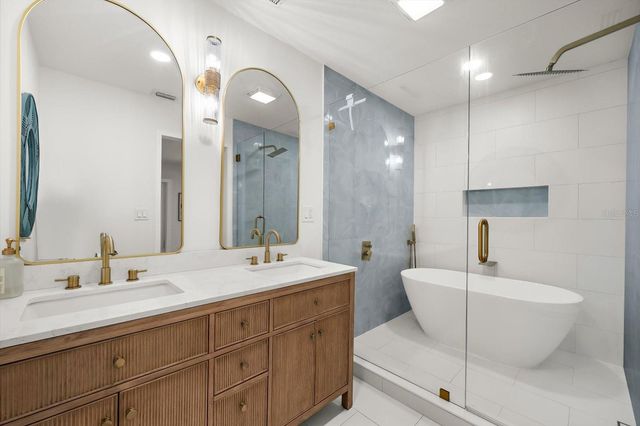 730 BAY ESPLANADE, Clearwater Beach, FL 33767