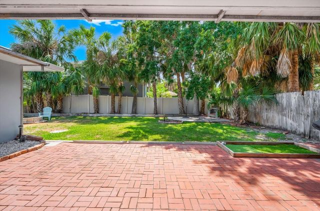 730 BAY ESPLANADE, Clearwater Beach, FL 33767