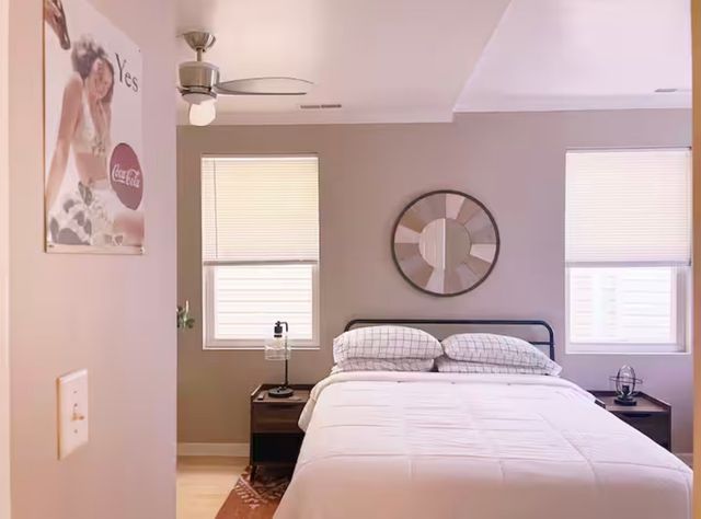 1028 W 20th Place 1, Chicago, IL 60608