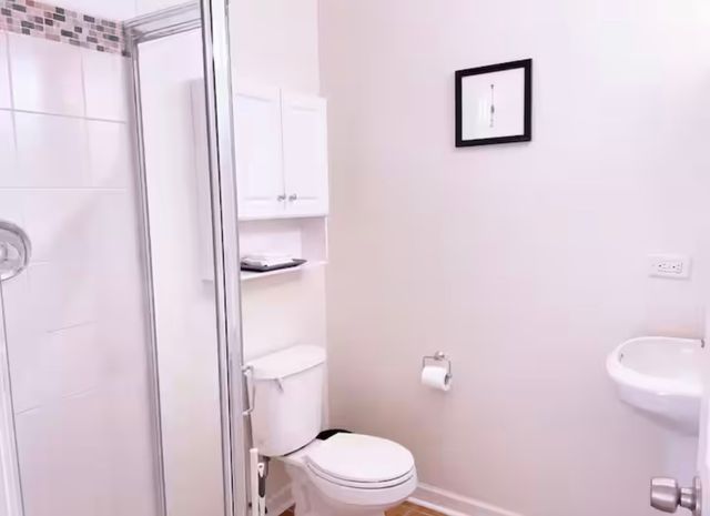 1028 W 20th Place 1, Chicago, IL 60608