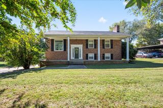 209 Hampton Rd, Columbia, TN 38401
