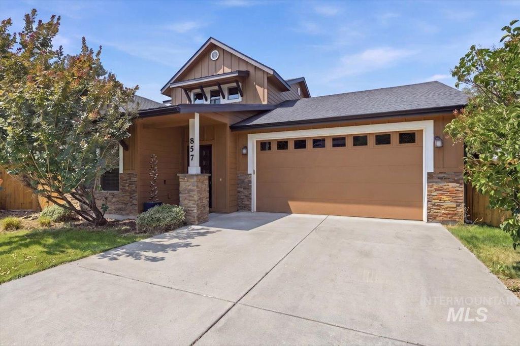 857 N River Path Ln, Boise, ID 83703 photo 2
