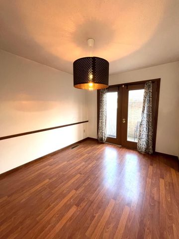 5273 Berrywood Drive, Columbus, OH 43220