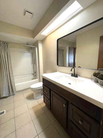 5273 Berrywood Drive, Columbus, OH 43220