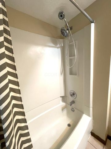 5273 Berrywood Drive, Columbus, OH 43220