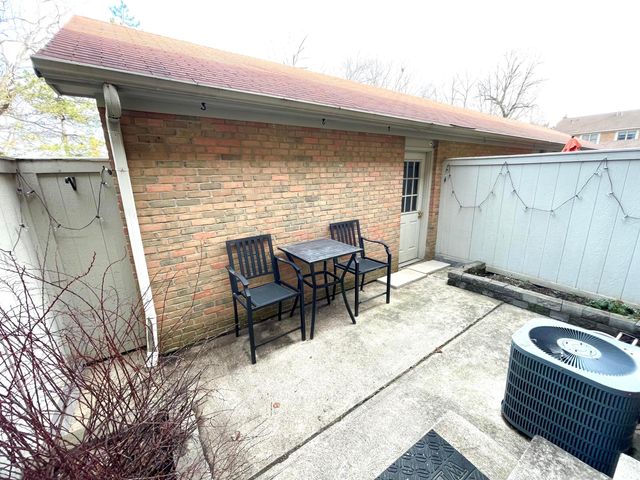 5273 Berrywood Drive, Columbus, OH 43220