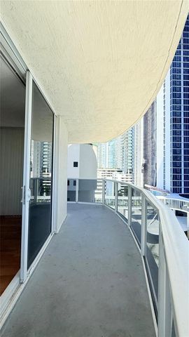 601 NE 23rd Street 902, Miami, FL 33137