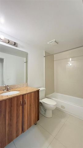 601 NE 23rd Street 902, Miami, FL 33137