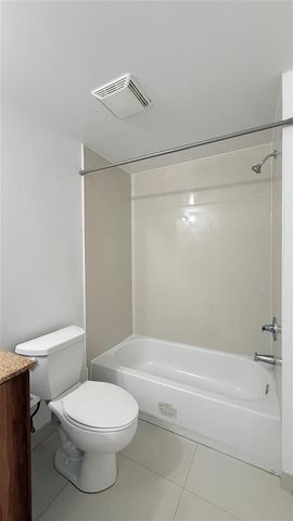 601 NE 23rd Street 902, Miami, FL 33137