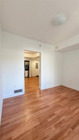 601 NE 23rd Street 902, Miami, FL 33137