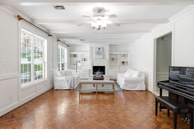 15814 Fleetwood Oaks Drive, Houston, TX 77079